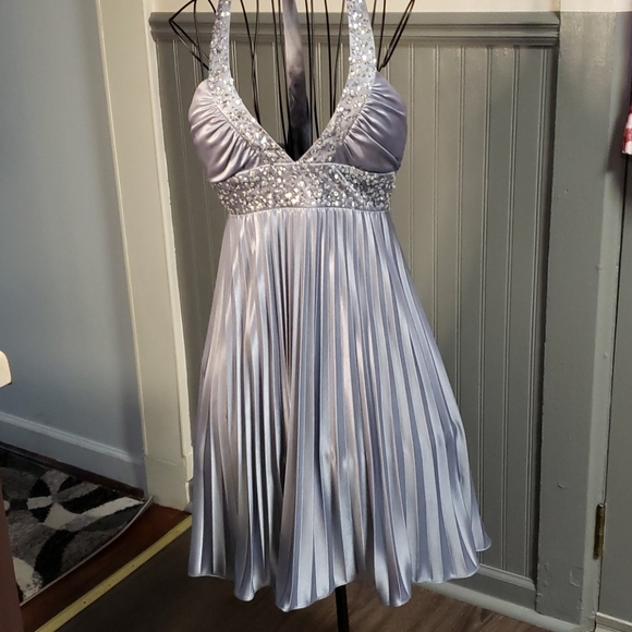 Morgan & Co. Dresses & Skirts - 👗MORGAN AND COMPANY FORMAL DRESS 👗